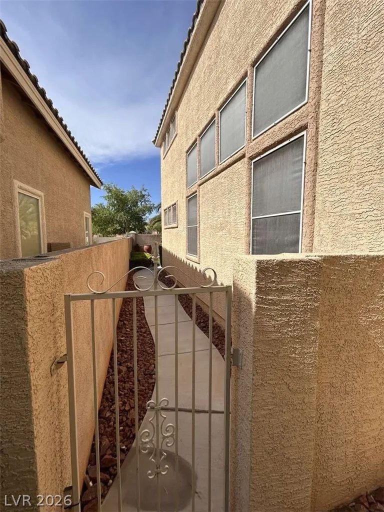 9033 Cotton Rose Way — photo 5