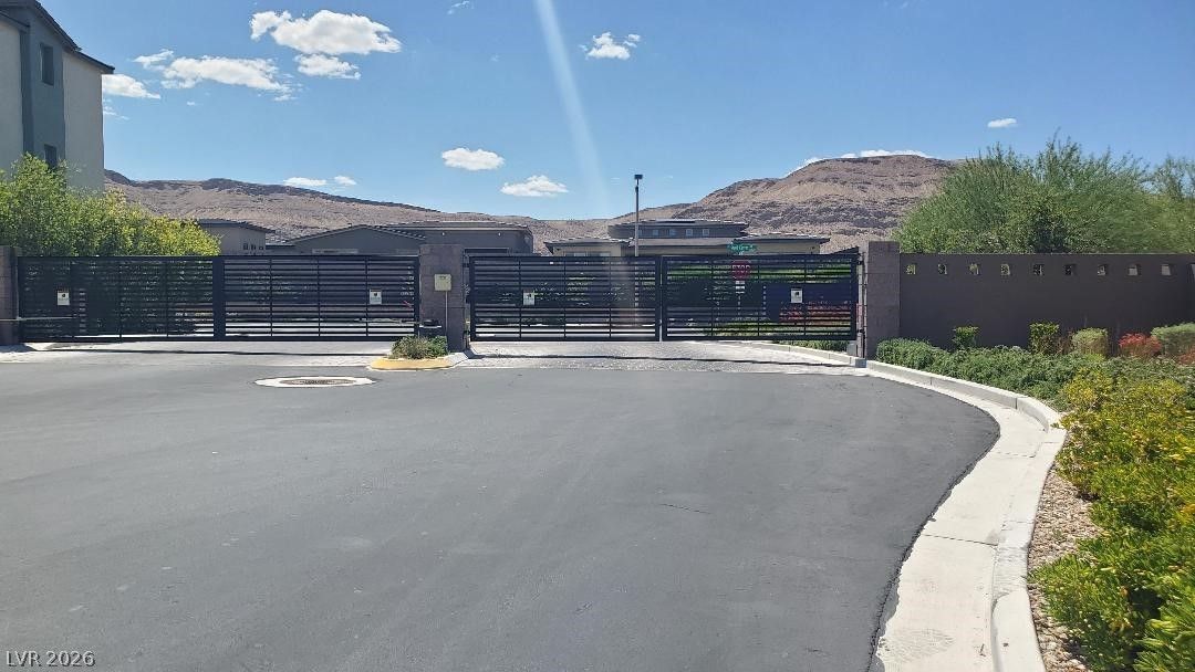 6856 Prairie Pearl Street — photo 4