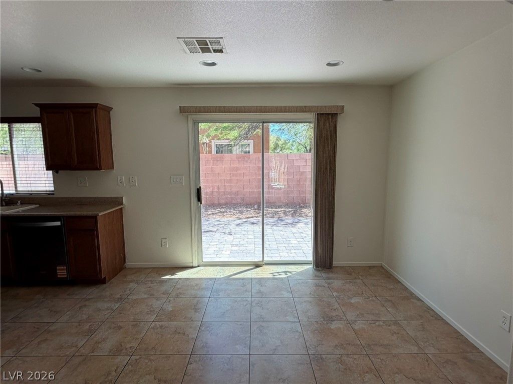 7969 VALLADOLID Avenue HOME — photo 3