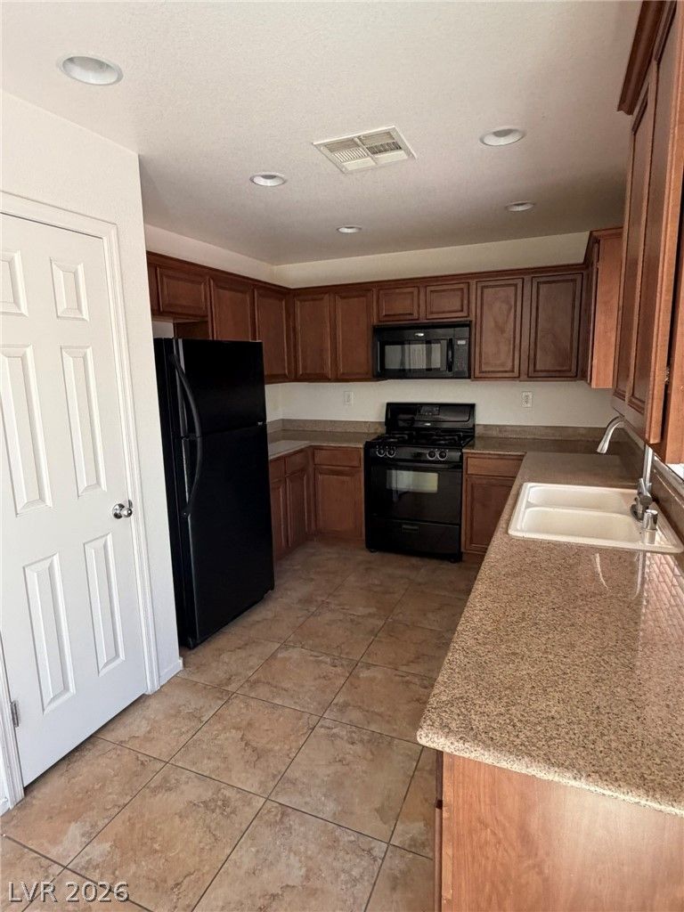 7969 VALLADOLID Avenue HOME — photo 4
