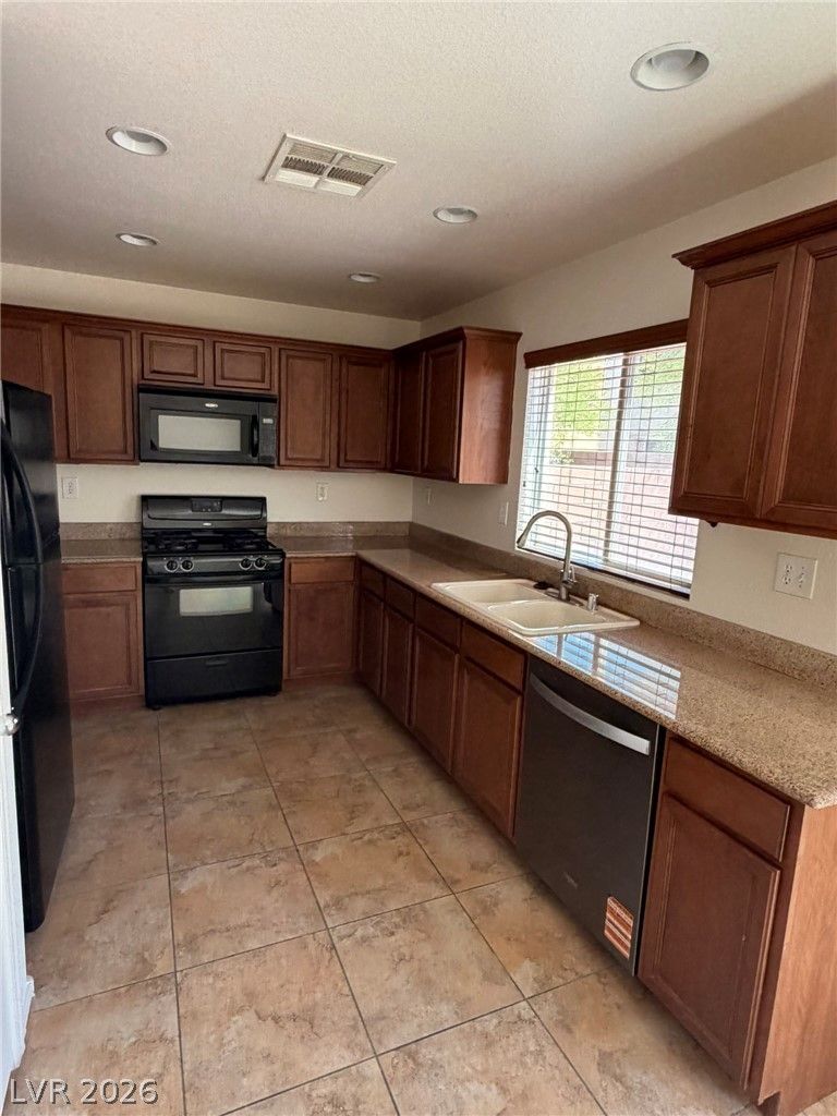 7969 VALLADOLID Avenue HOME — photo 5