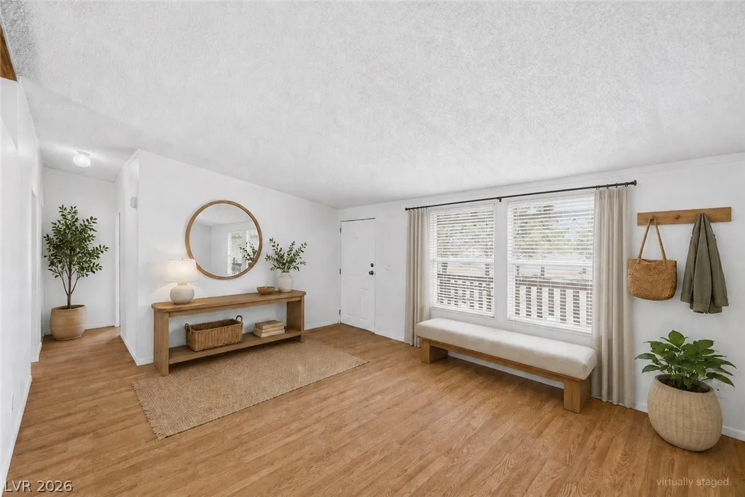 4650 Melissa Lane — photo 3