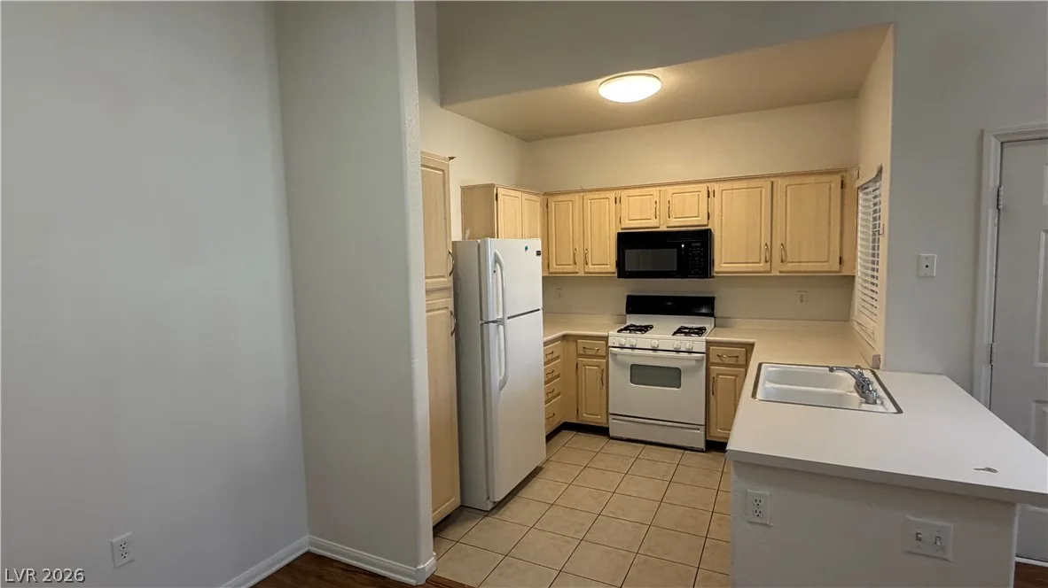 855 North Stephanie Street 1123 — photo 5