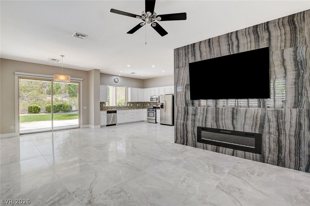 14 Emerald Dunes Circle — photo 5 of 29