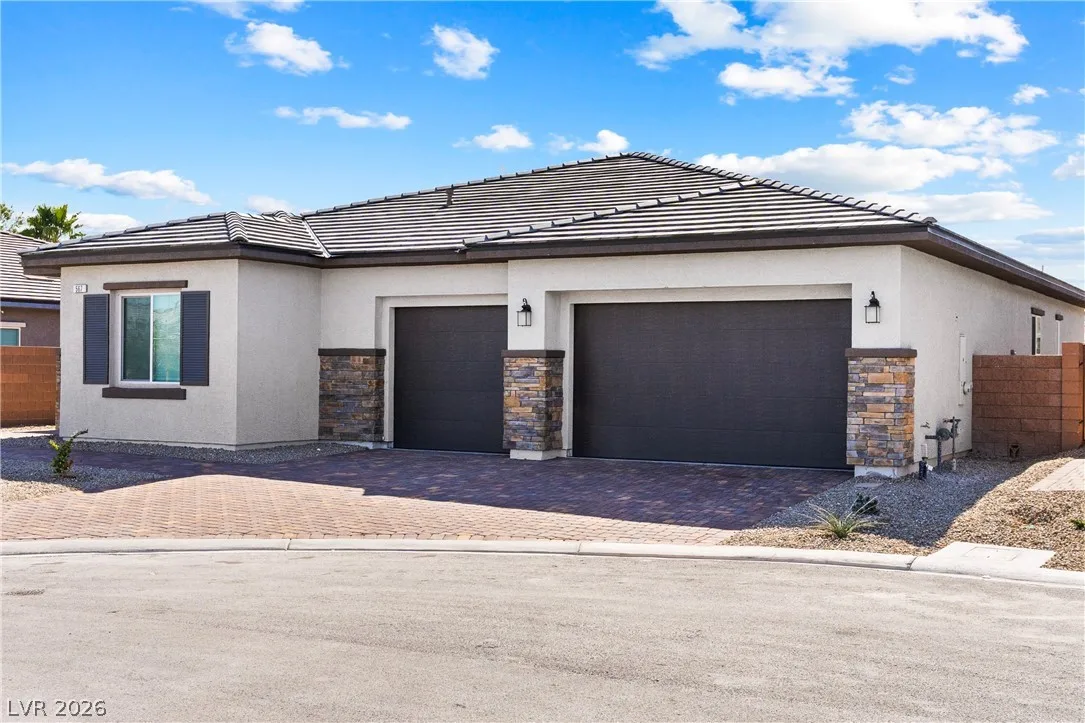 567 Jerry Bird Court — photo 2