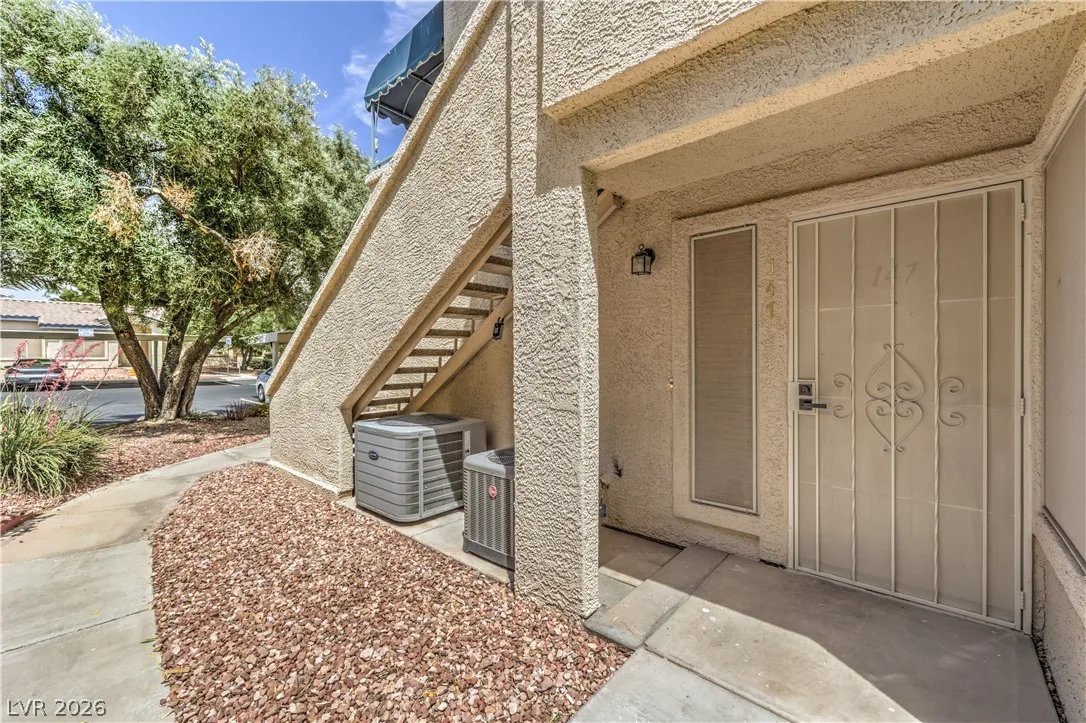 3425 East Russell Road 147 — photo 3