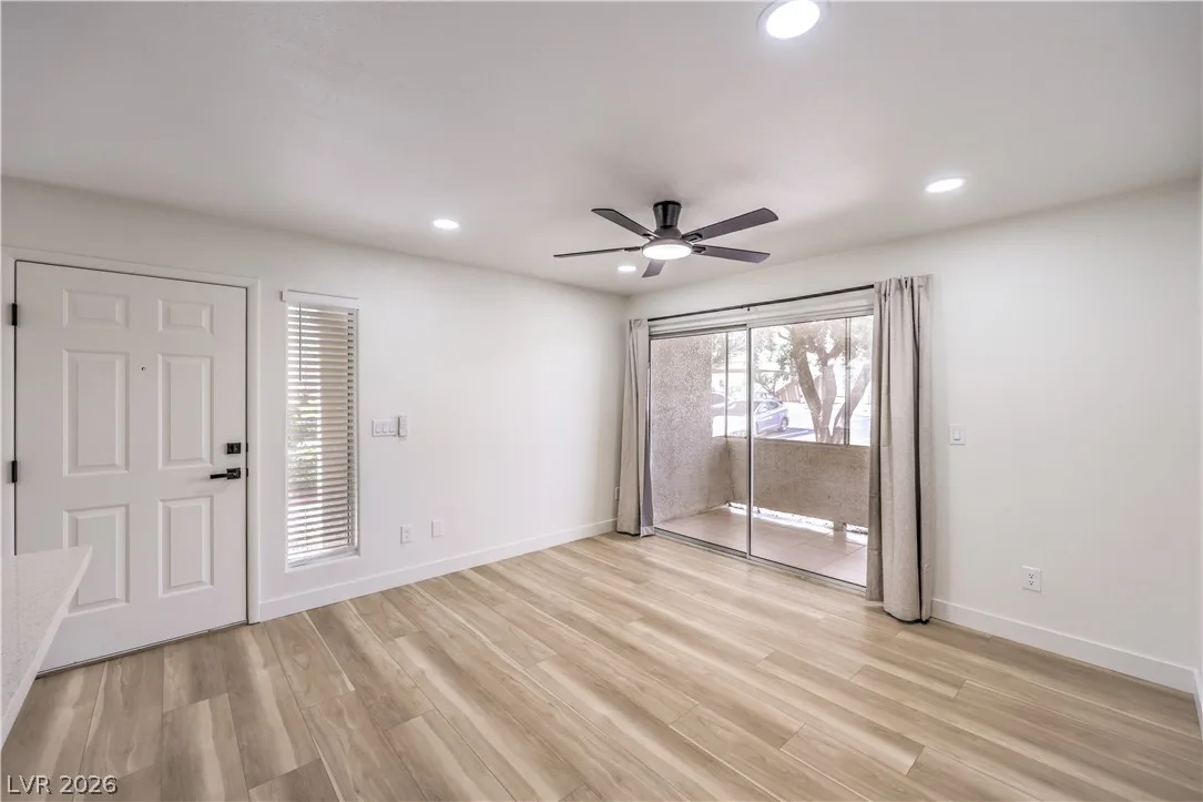 3425 East Russell Road 147 — photo 4