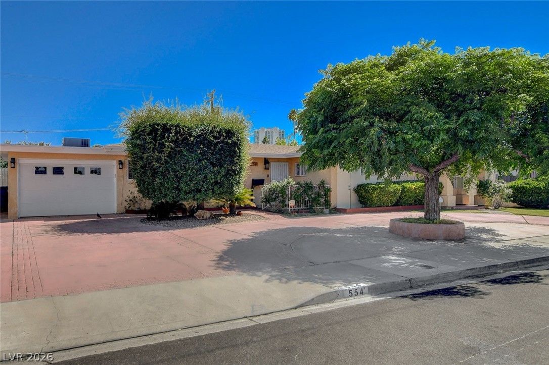 554 Canosa Avenue — photo 3