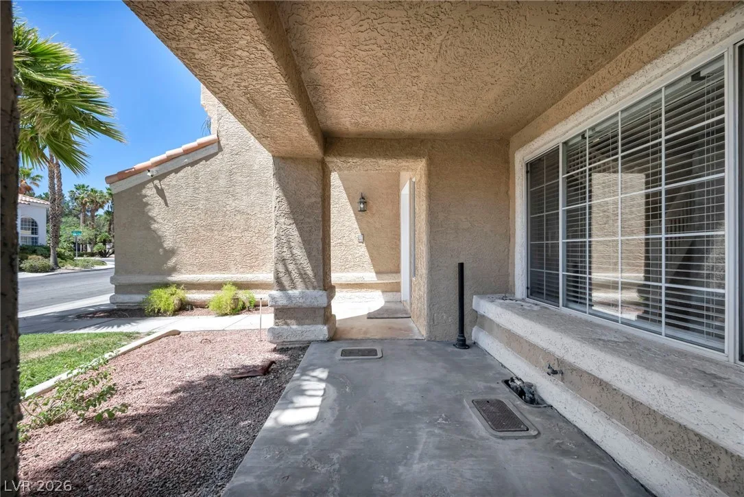 9236 Jadecrest Drive — photo 5