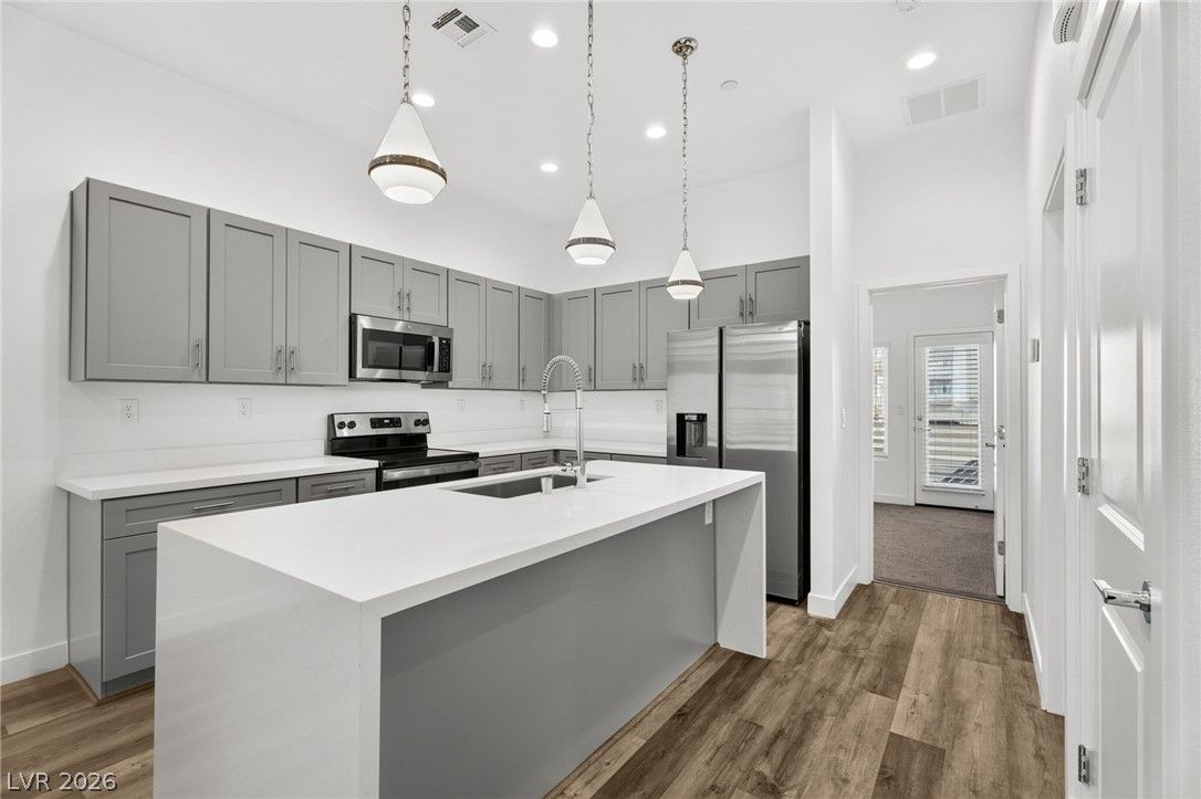 11469 Vibrant Heights Drive — photo 3