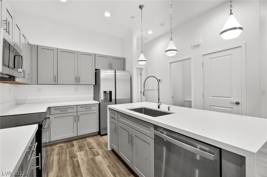 11469 Vibrant Heights Drive — photo 4