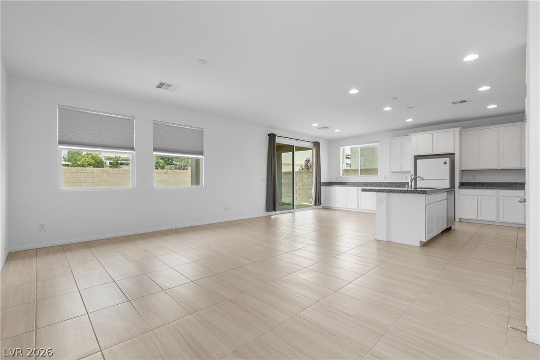 4729 Challenger Street — photo 2
