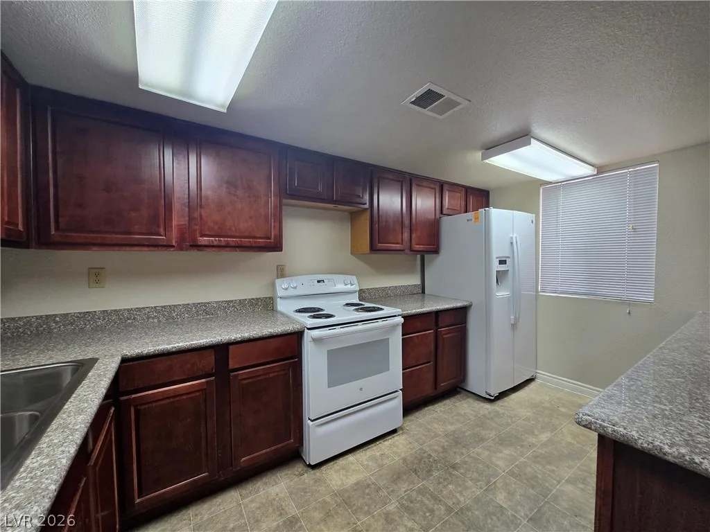 5360 INDIAN RIVER Drive 253 — photo 5