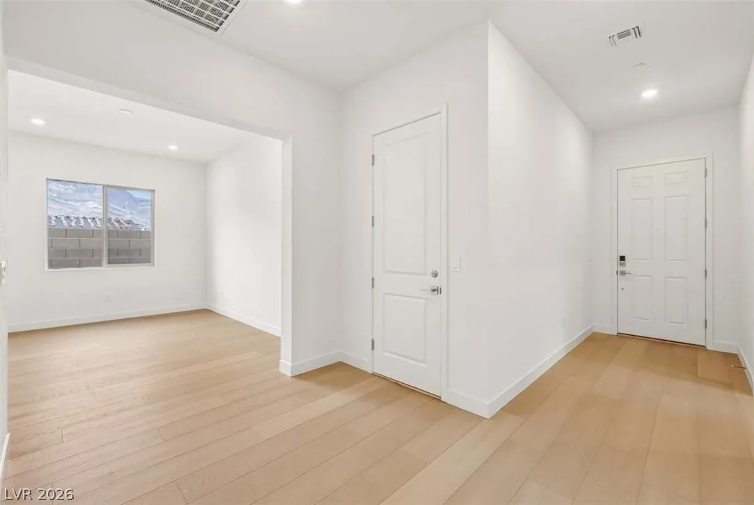 1201 Cloudbreak Cove Drive — photo 5