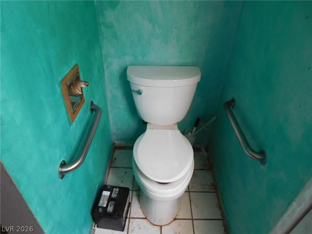 Photo 16
