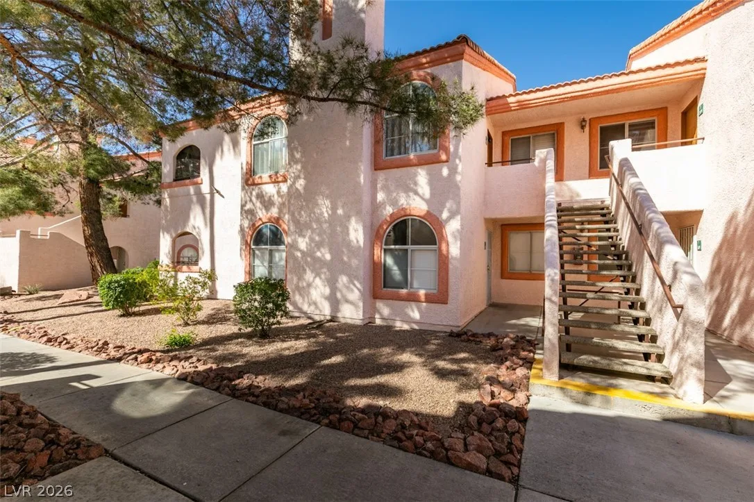 7570 West Flamingo Road 252 — photo 3