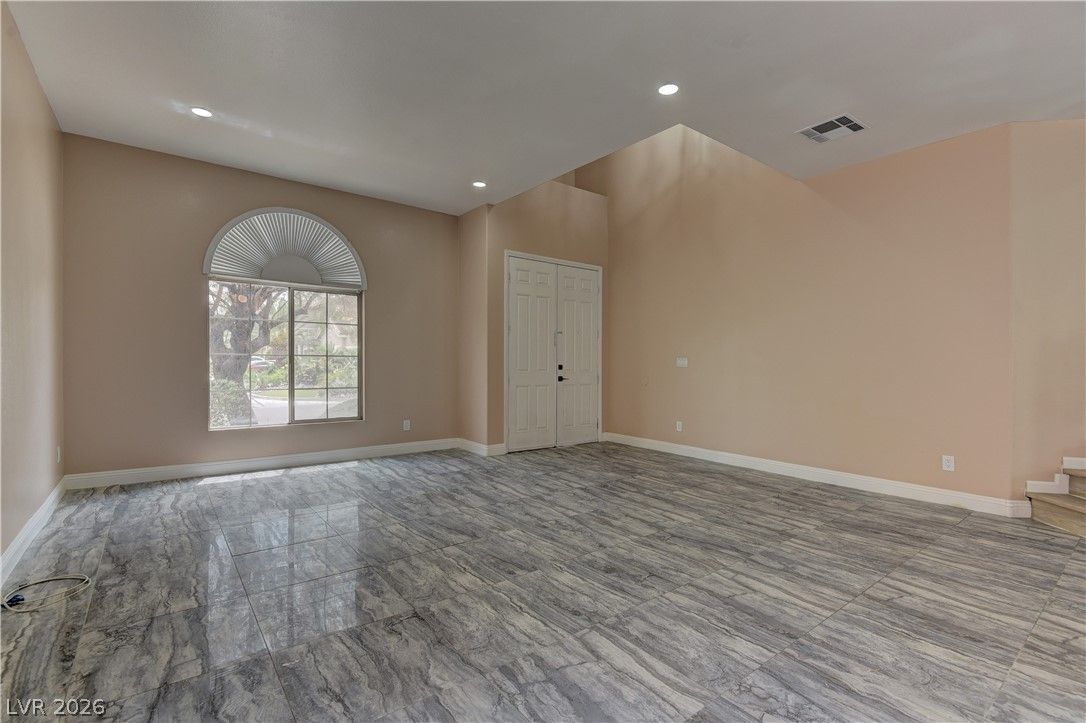 5862 Bluthe Bridge Avenue — photo 5