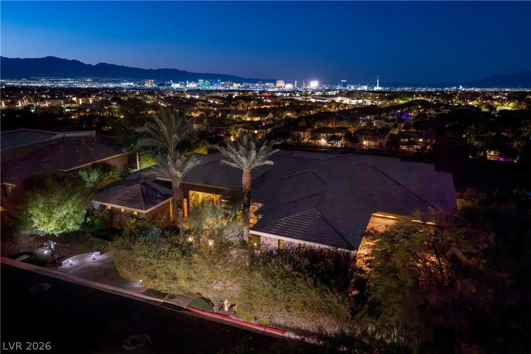 1492 Macdonald Ranch Drive — photo 3