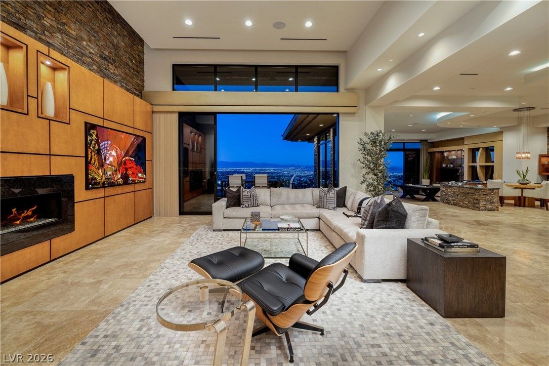 1492 Macdonald Ranch Drive — photo 4