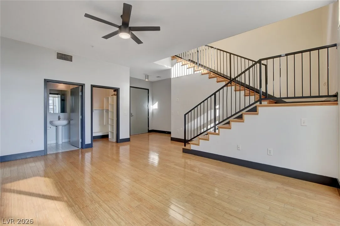 2715 West Pebble Road 310 — photo 2