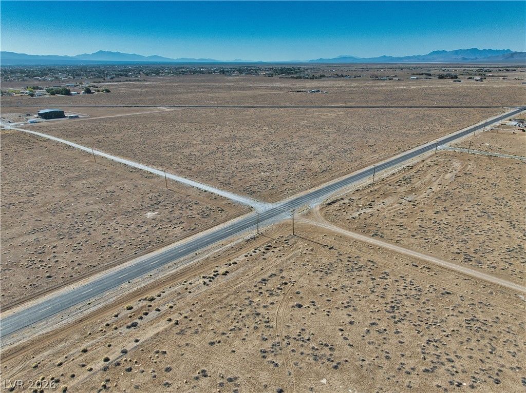 2800 West Nevada Highway 372 — photo 2