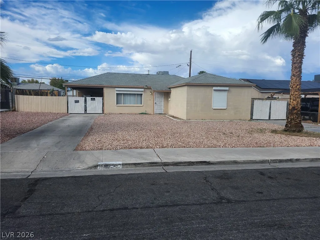 4624 Evergreen Place — photo 3
