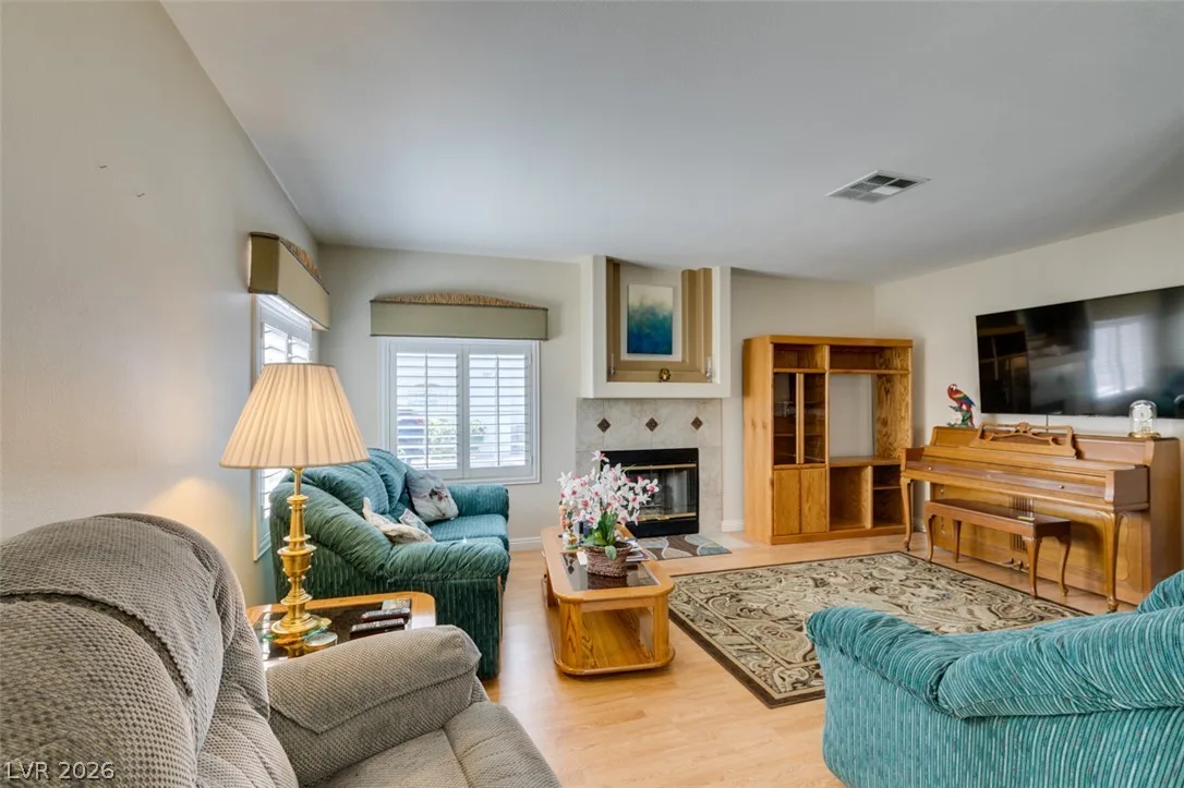 8200 Diamond Star Court — photo 3 of 32