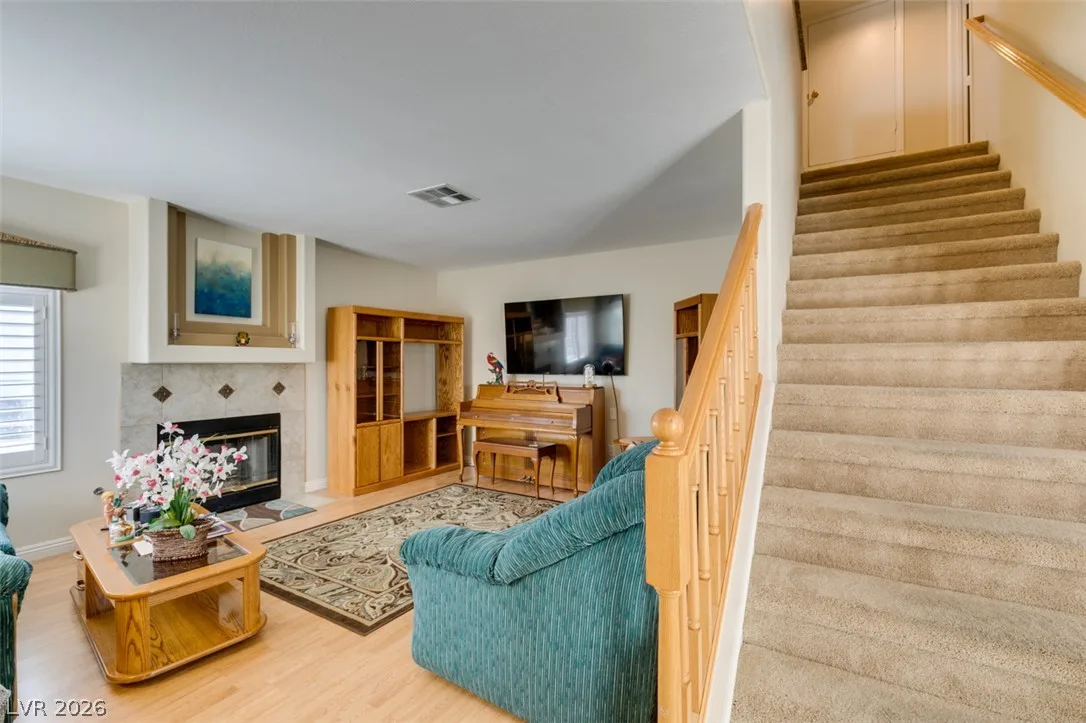 8200 Diamond Star Court — photo 4 of 32