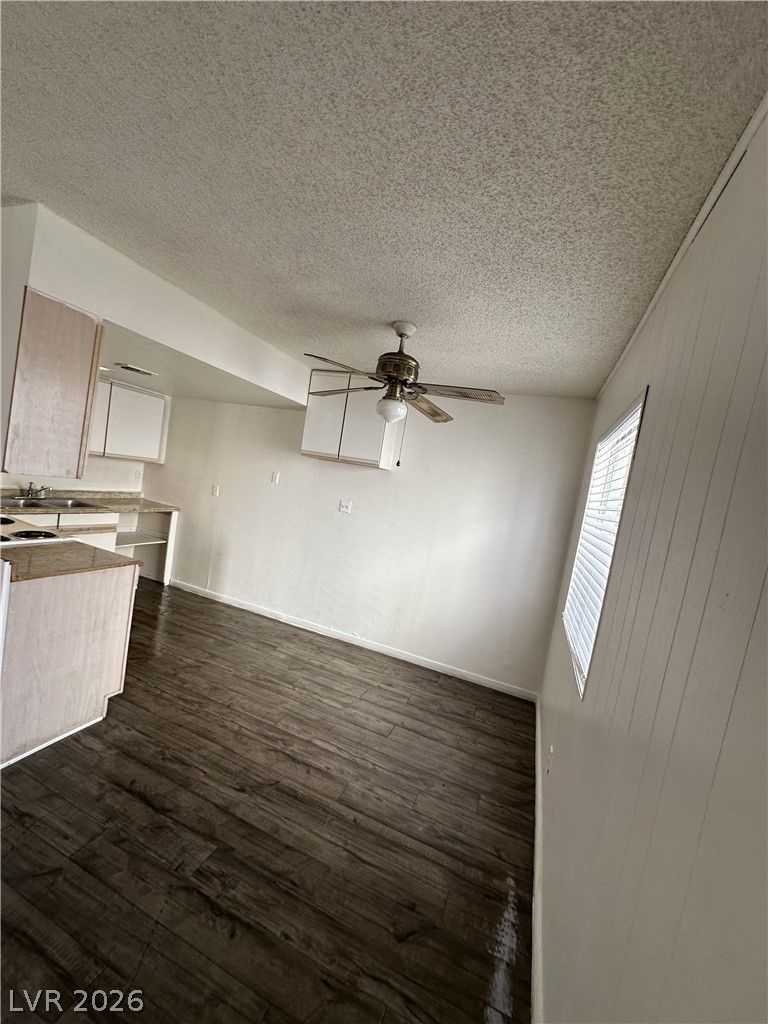 5808 Bromley Avenue 1 — photo 2 of 5