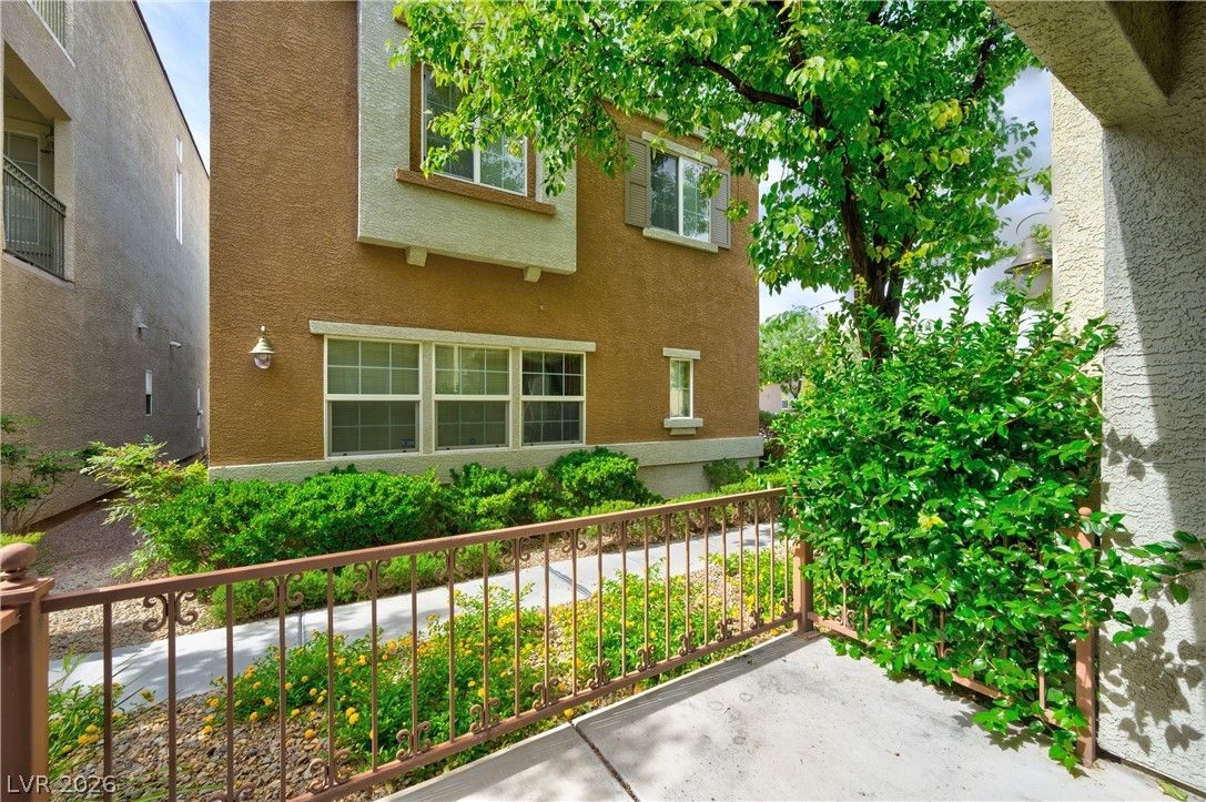 9017 Progressive Court — photo 3