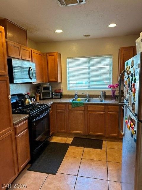 5269 Tipper Avenue — photo 5 of 16