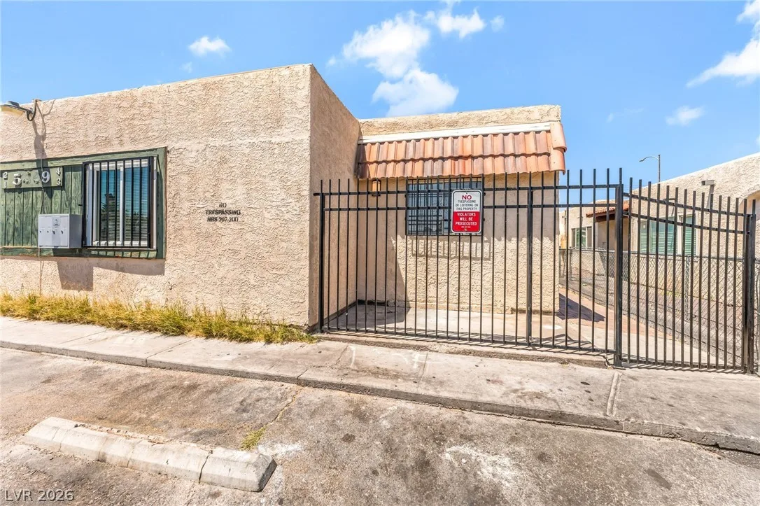 5309 West Cheyenne Avenue 3 — photo 3
