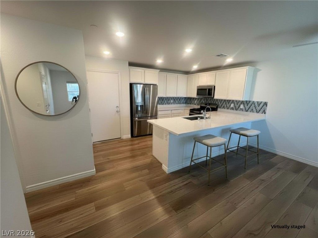 6212 Rathbone Street — photo 2
