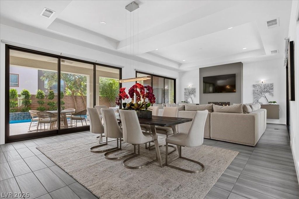 78 Pristine Glen Street — photo 3