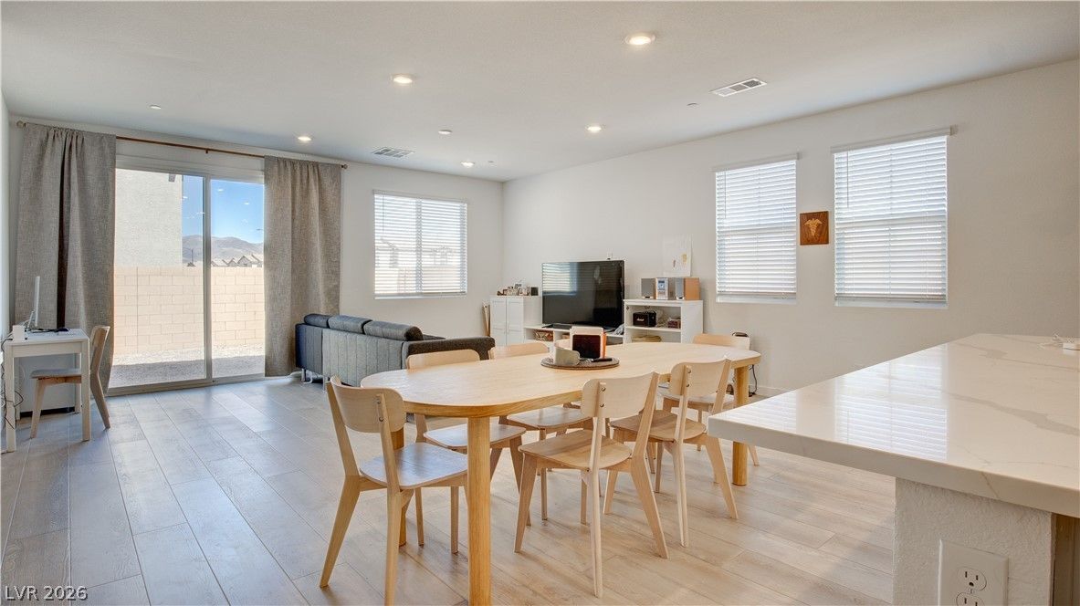 2632 Tranquil Dawn Street — photo 3