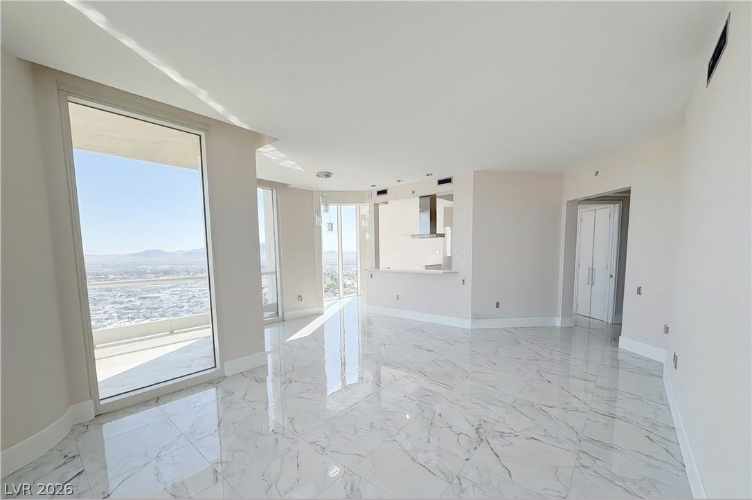 2777 Paradise Road 3605 — photo 5