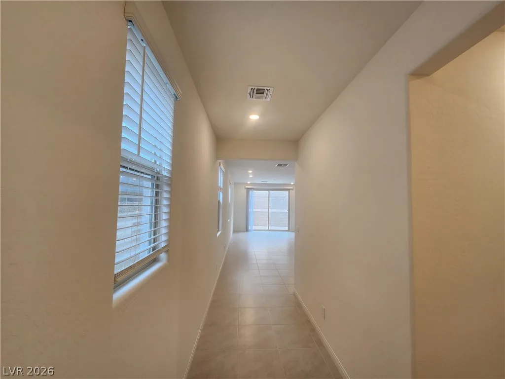 1553 Crowned Eagle Street — photo 2