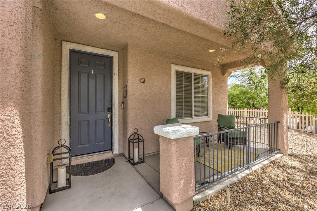 4308 Brazil Palm Court — photo 4 of 36