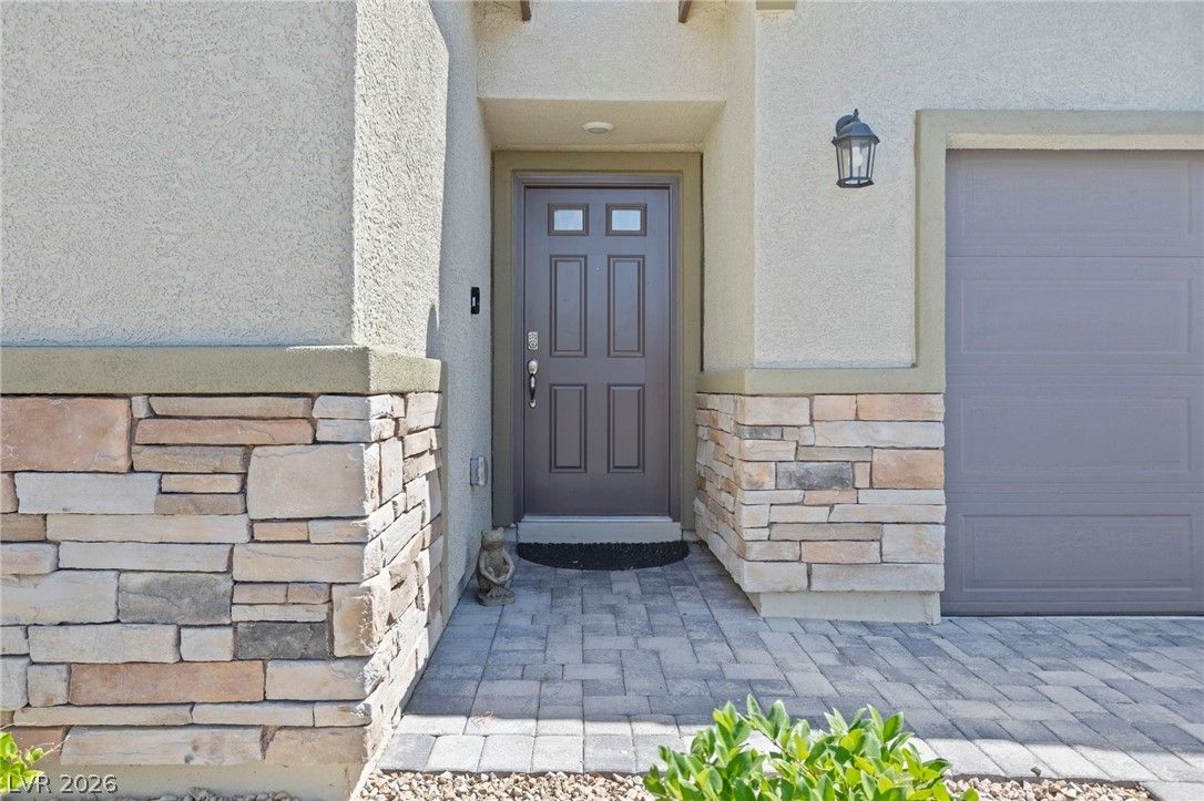 10967 Stone Crossing Avenue — photo 2