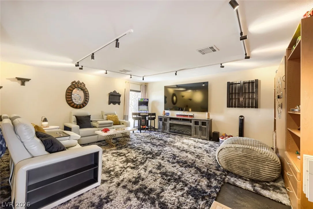 3212 Sundown Drive — photo 3