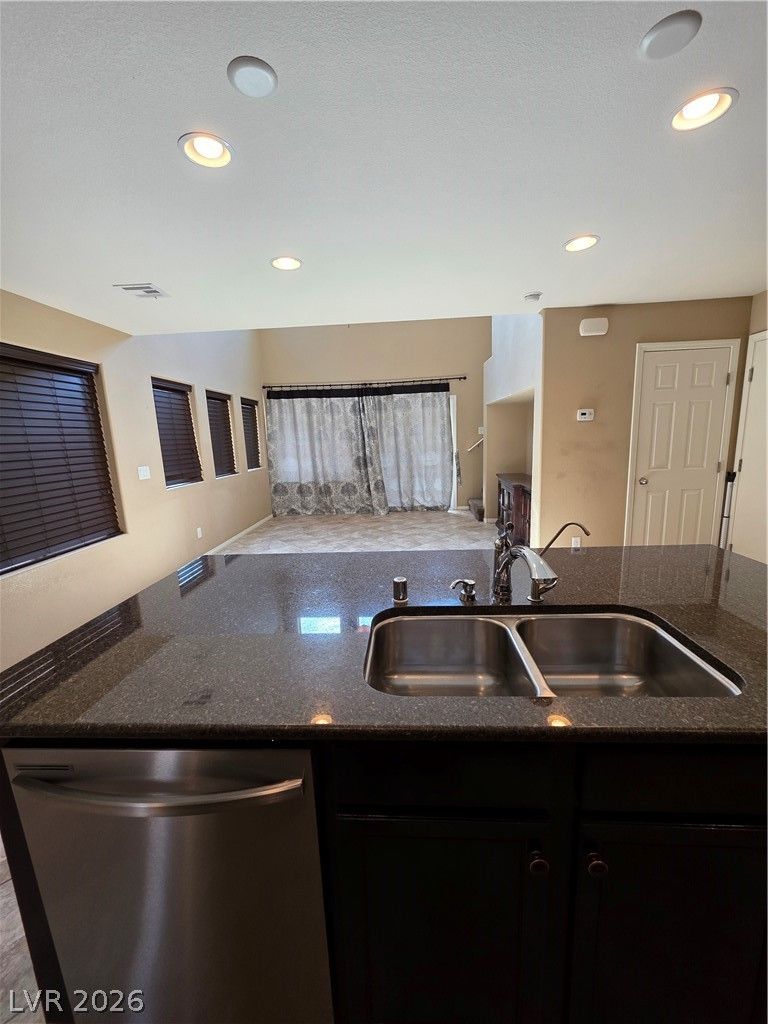 9047 Winthrop Springs Road — photo 5