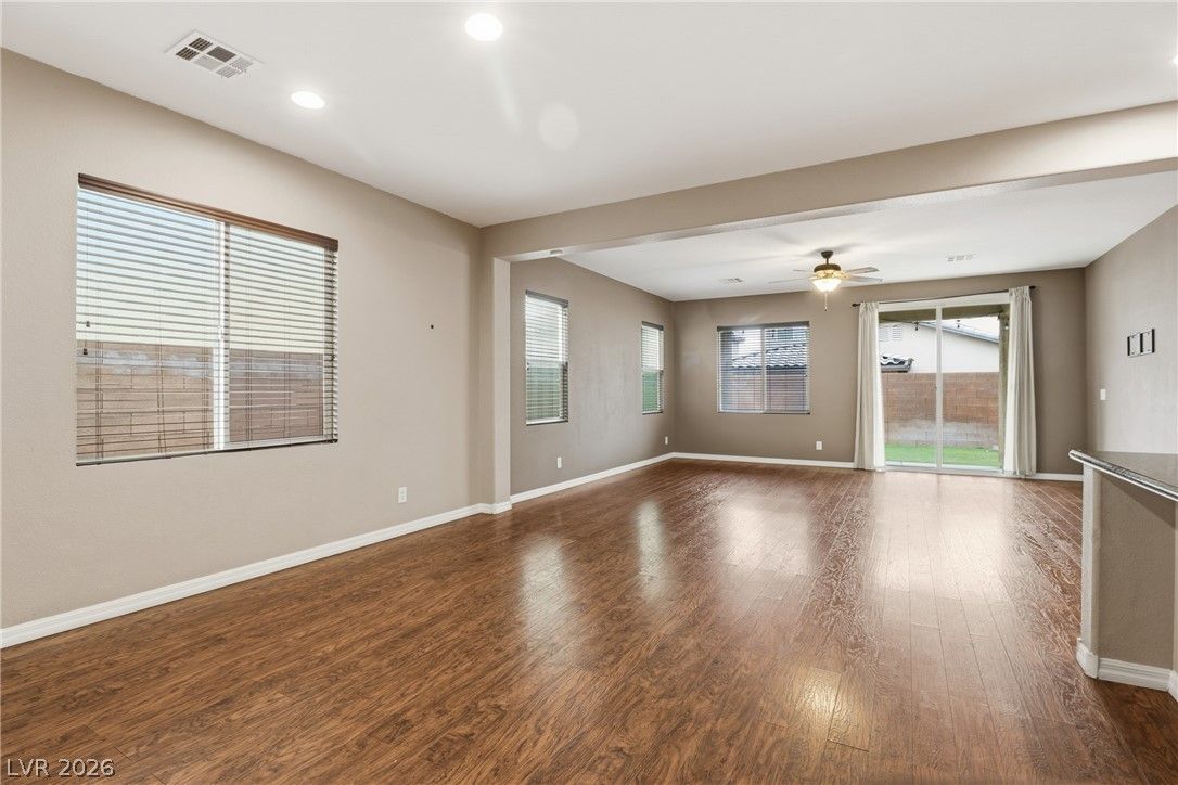 10441 Mount Washington Avenue — photo 3 of 30