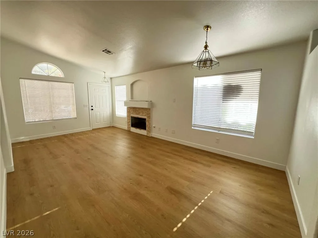 7116 Old Village Avenue — photo 3