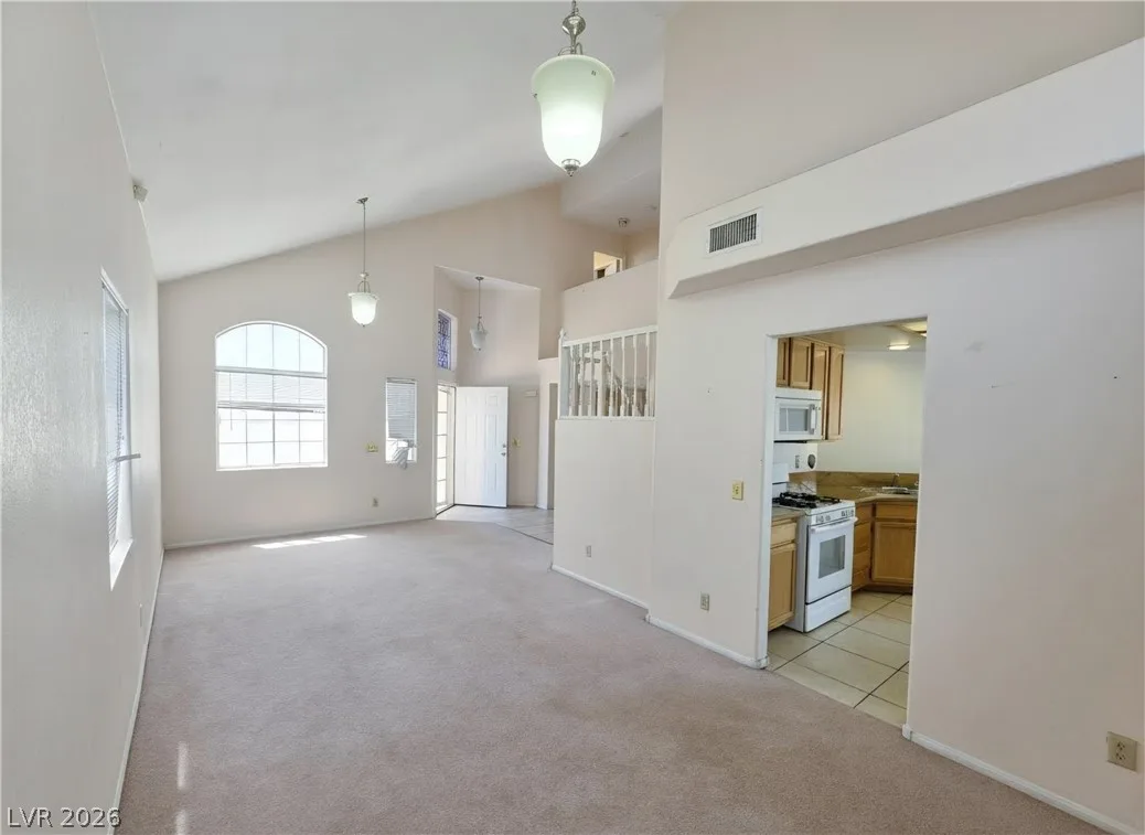 3970 Mountain Birch Street — photo 5