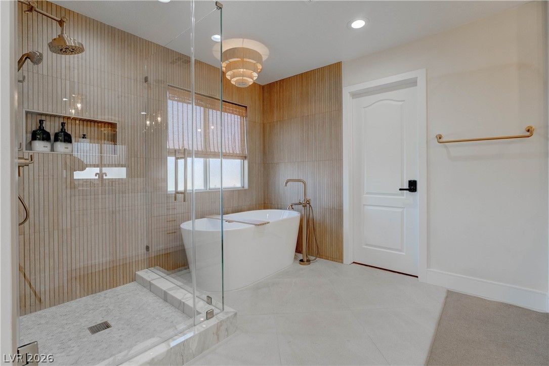 8584 Myrtle Flag Avenue — photo 3