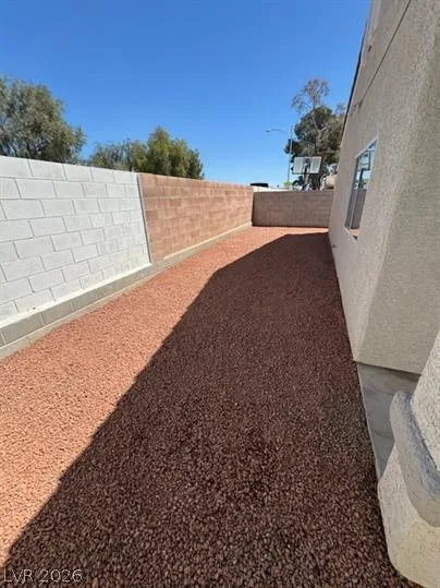1720 Dwayne Stedman Avenue — photo 4