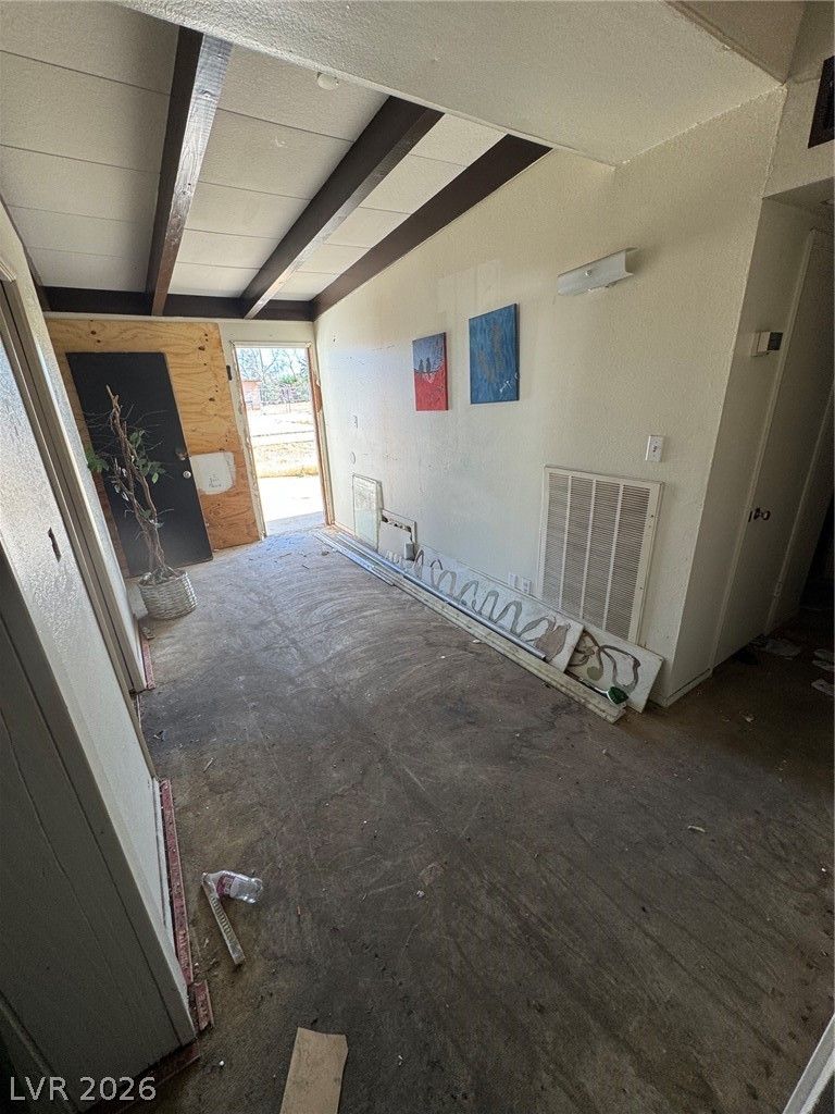 919 East Tropicana Avenue — photo 4 of 10