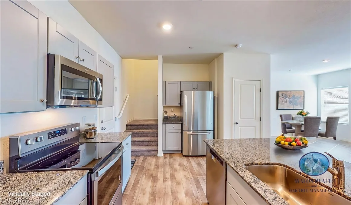 4261 Venus Falls Avenue — photo 5