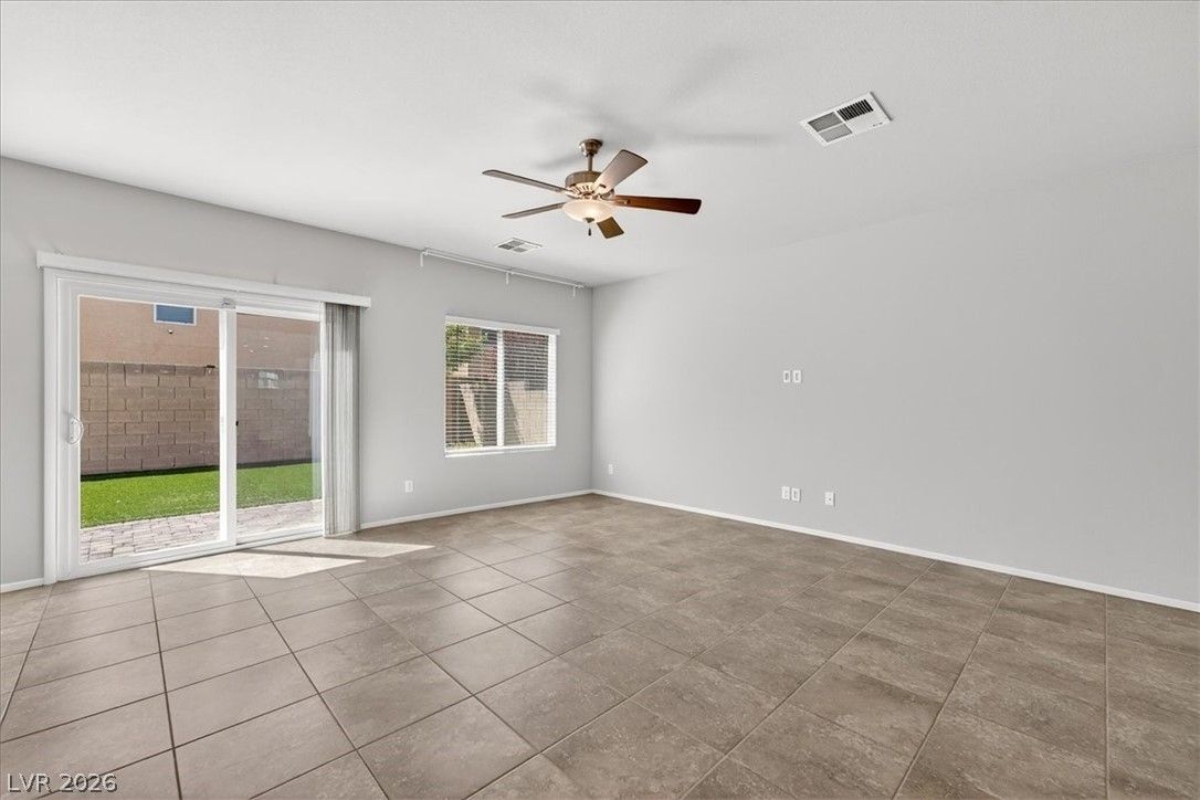 3759 Berenices Avenue — photo 4