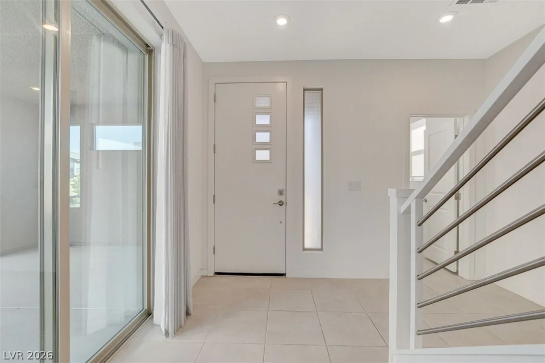 10280 Timberline Valley Avenue — photo 4